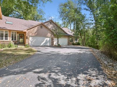 811 E Post Rd SE, Cedar Rapids, IA, 52403