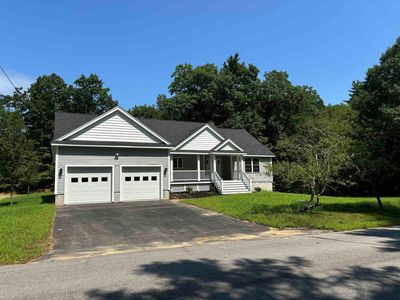 11 Blaisdell Court, Raymond, NH, 03077