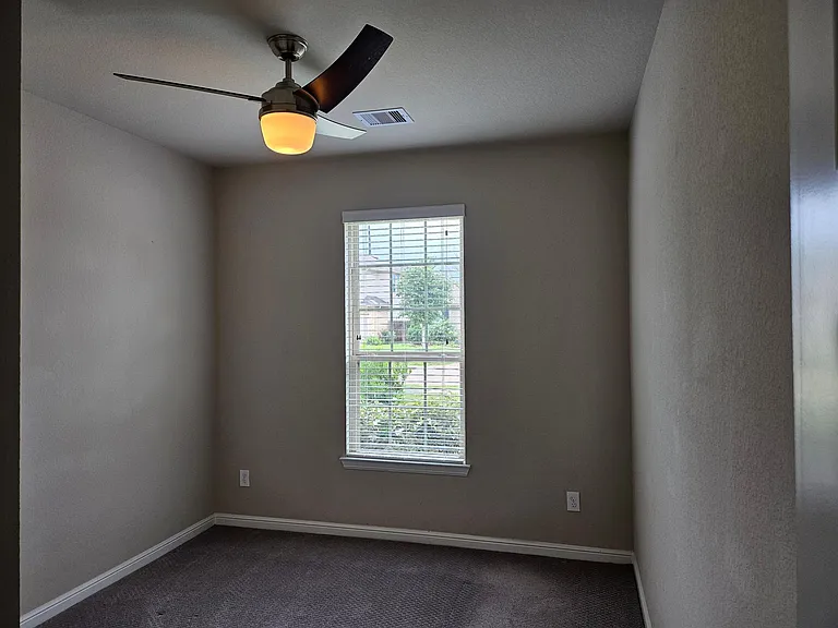 7811 Tindarey Maple Trce — Photo 14