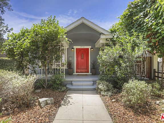 3rd image of 3918 Glenfeliz Blvd