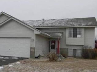 14382 Wintergreen St NW, Andover, MN 55304