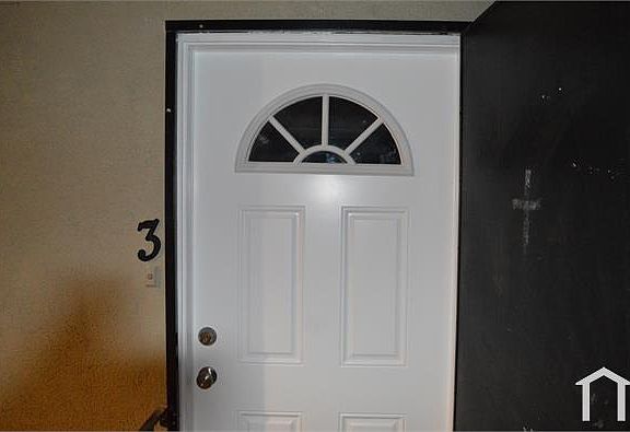 4th image of 535 Coleman Ave APT 3