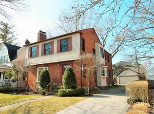 307-309 Rivard Blvd, Grosse Pointe, MI 48230