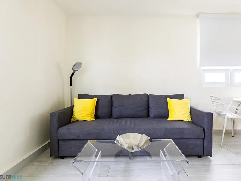 1408 Calle Aldea #3B — Photo 8
