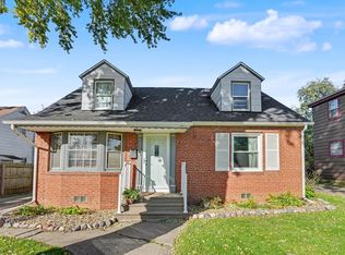 2342 24 1/2 St, Rock Island, IL 61201