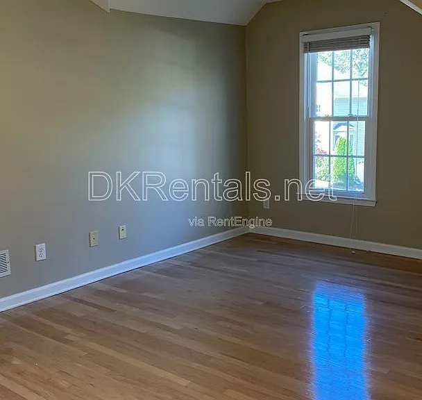 416 Carmain Ln NW — Photo 26