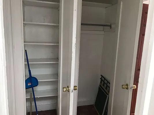 Rented by Premier Metro Realty Corp | media 15