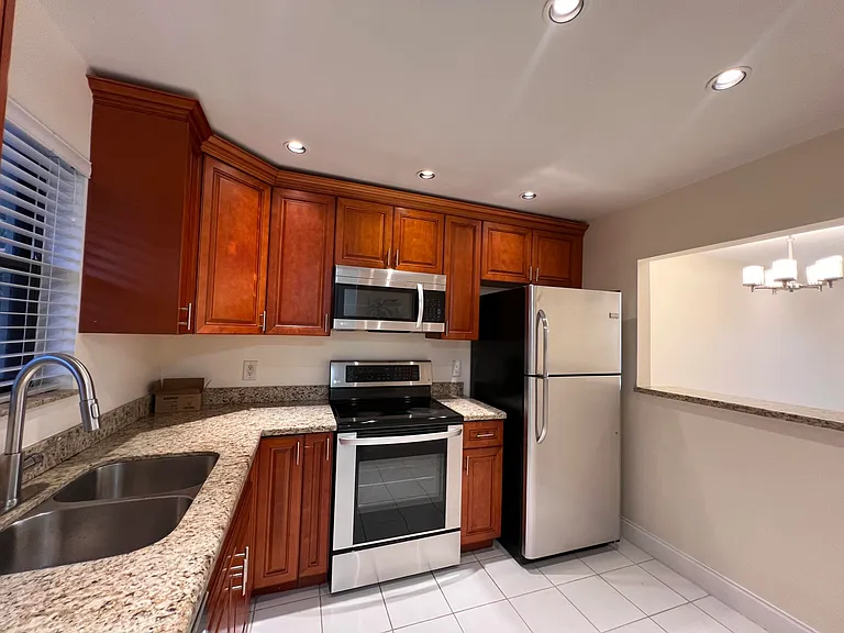 21911 Lake Forest Cir #206 — Photo 4