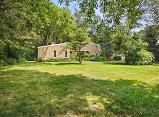 21 Kitcher Ct, Trumbull, CT 06611