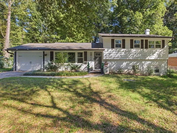 3528 Pin Oak Cir, Atlanta, GA 30340