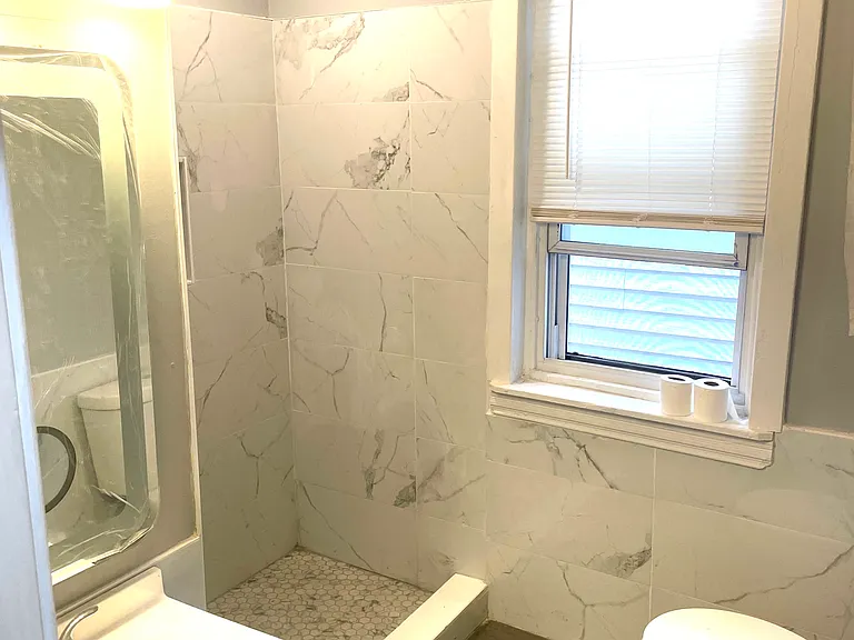 2422 Wharton St — Photo 18