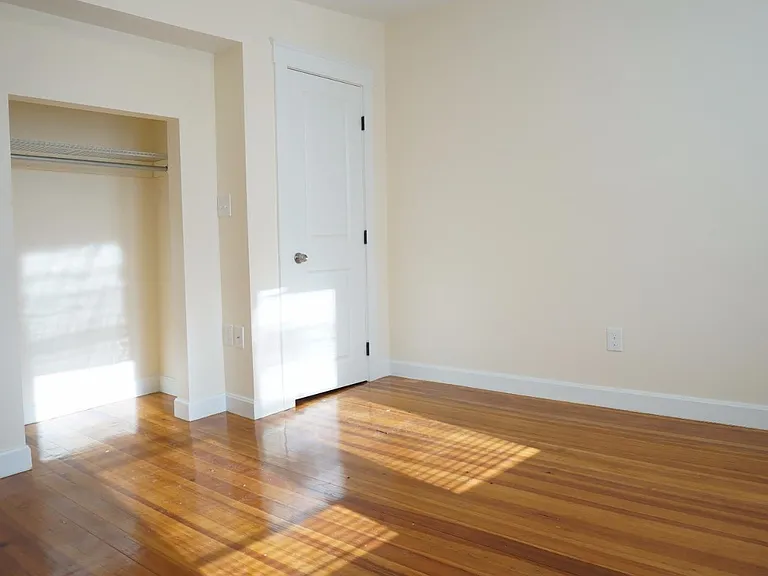 23 Weitz St — Photo 3