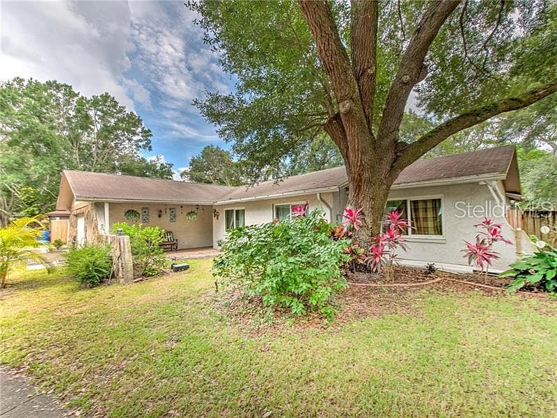 Home For Sale In NORTH POINTE UNIT III