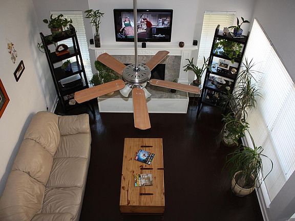 4th image of 13875 Hollowgreen Dr