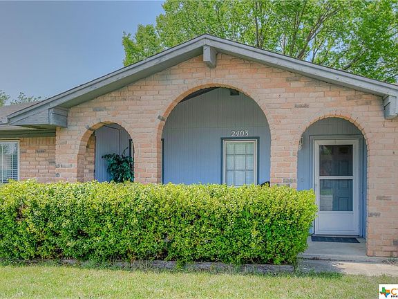 3rd image of 2403 Acron Dr