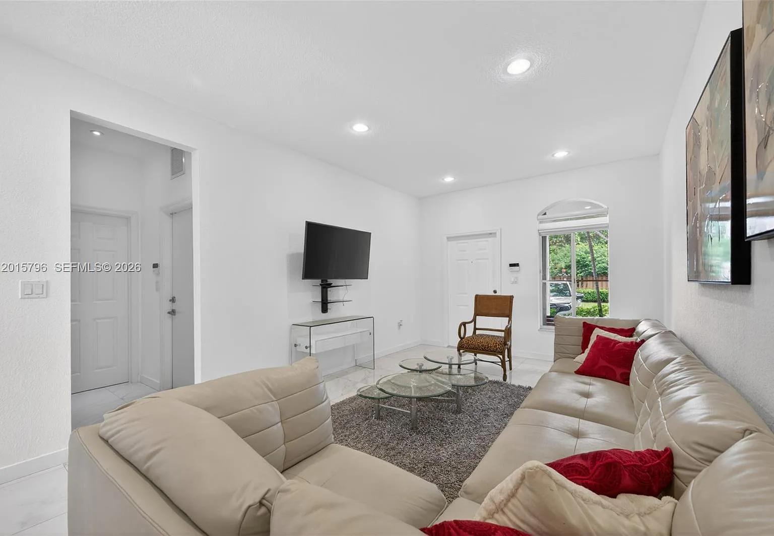 Doral Northeast Townhomes — Photo 4