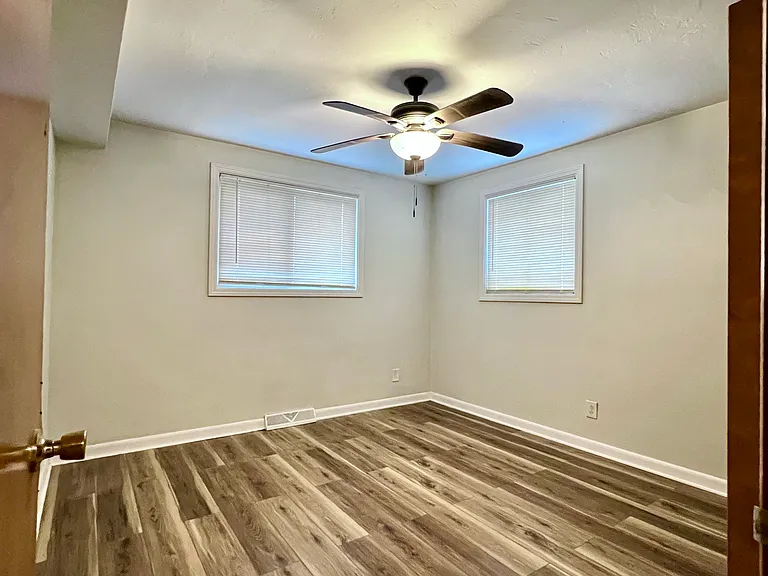 17105 Madison Ave #2 — Photo 11