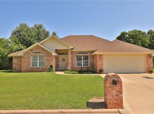 2218 Rim Rock Rd, Abilene, TX 79606