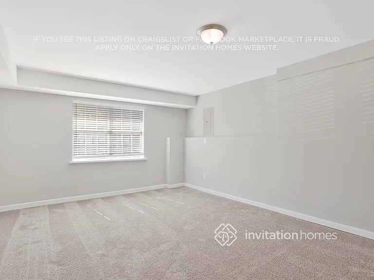 7607 Stonedraw Ct — Photo 9