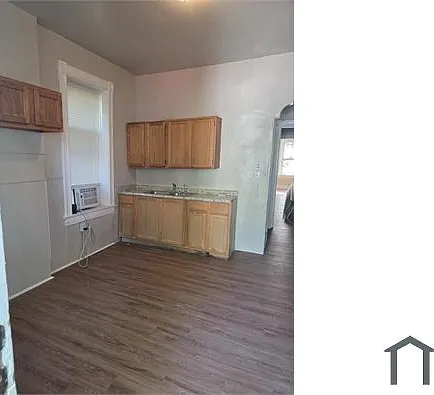 3 bed, 2400 sqft, $1,200 — Photo 3