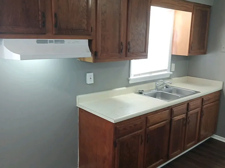 4113 La Salle Ave — Photo 9