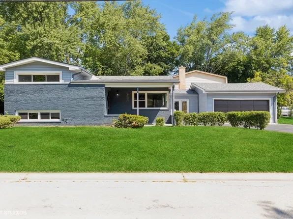 17122 Whittier Ave, Hazel Crest, IL 60429