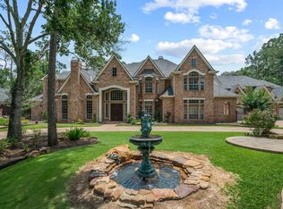 26 Grand Garden Ct, Spring, TX 77381