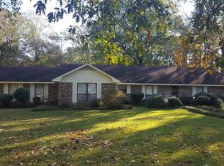 108 Dogwood Dr, Forest, MS 39074
