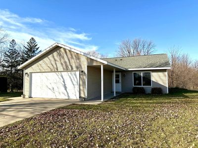505 Willow Ave, Eden Valley, MN, 55329