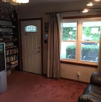 3rd image of 539 Larcomb Ave