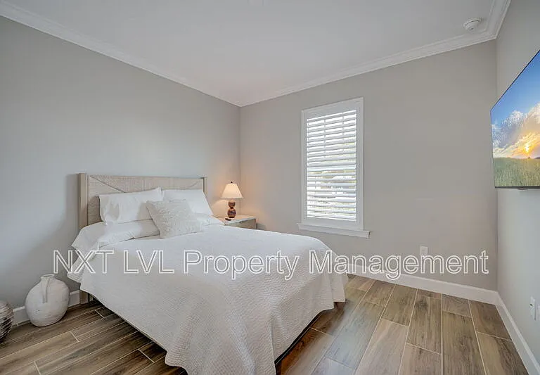 16112 Lakeland Dr — Photo 19