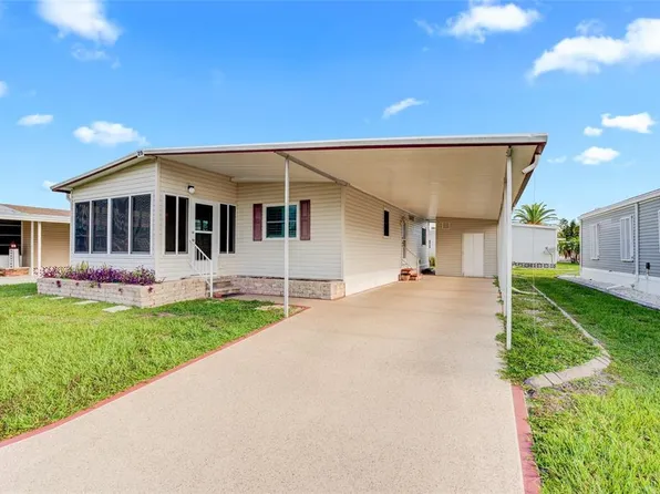 29 S Easter Island Cir, Englewood, FL 34223