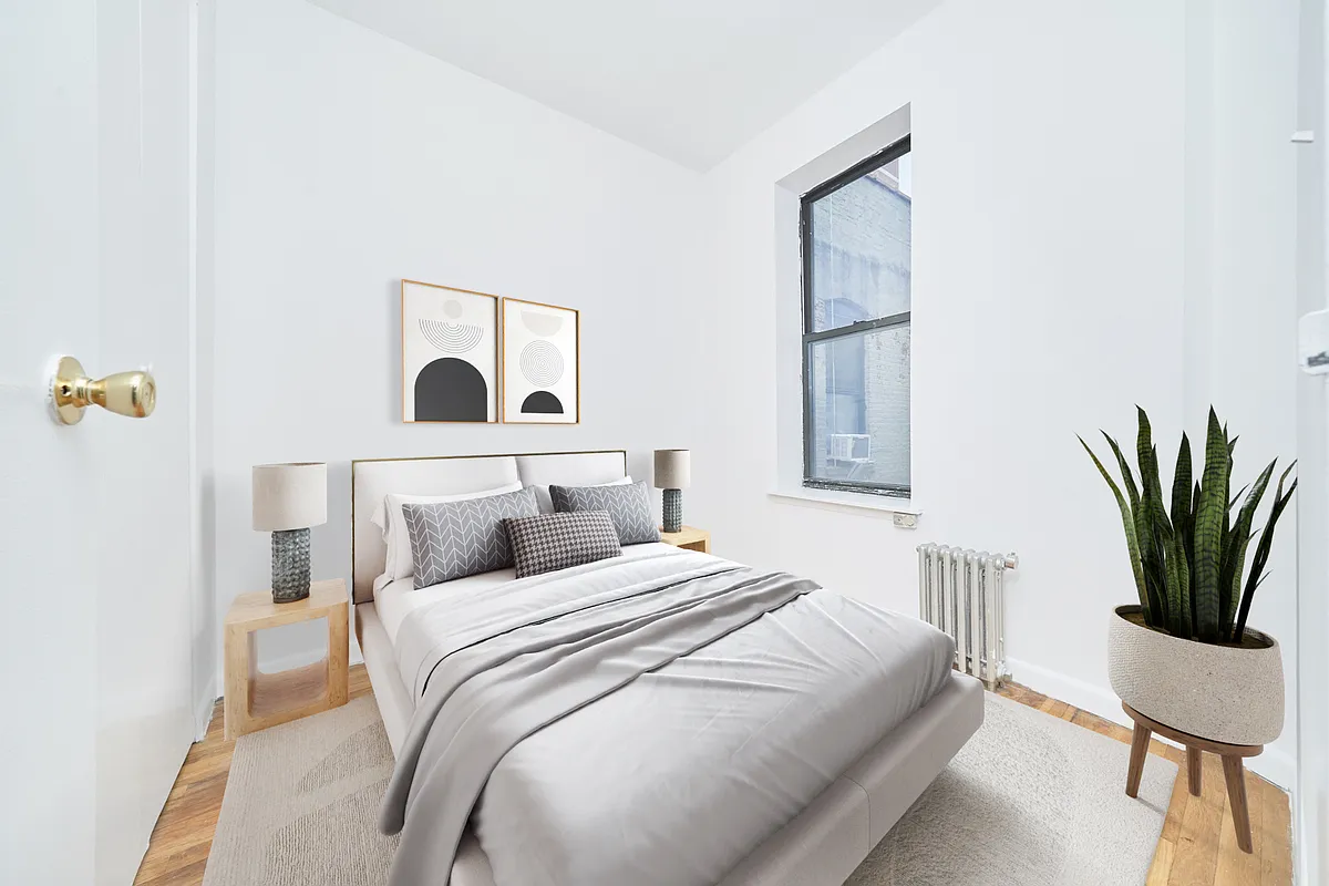 Building Photo - 66 W 109th St #51