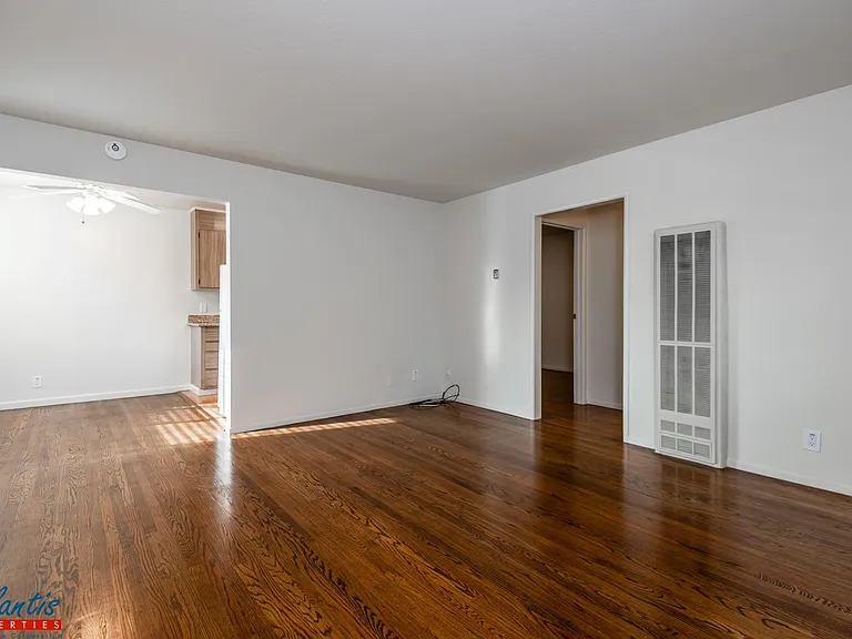 2361 Sutter Ave #2 — Photo 2
