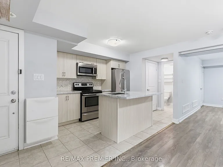 2315 Sheppard Ave W #44 — Photo 6