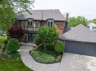4868 Quarton Rd, Bloomfield Hills, MI 48302