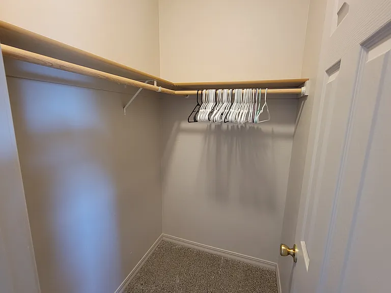 487 Angel Way — Photo 4