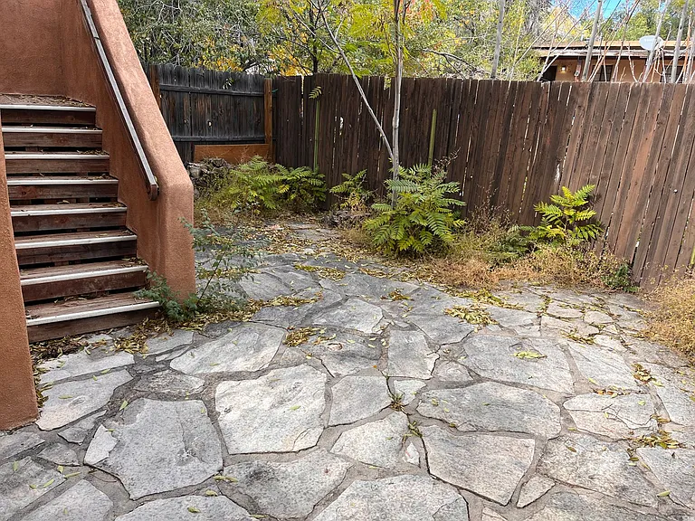 406 Griffin St #C — Photo 2