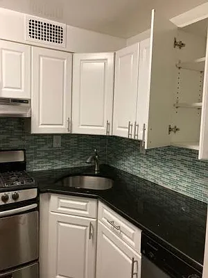 Rented by Punia & Marx Inc. | media 20