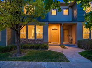 1159 N Mountainview Paseo, Farmington, UT 84025