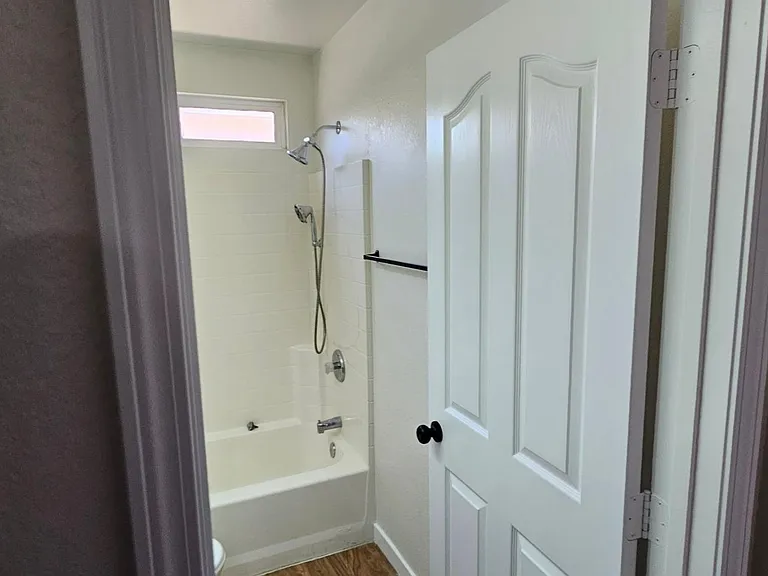 424 E Avenue J11 — Photo 27