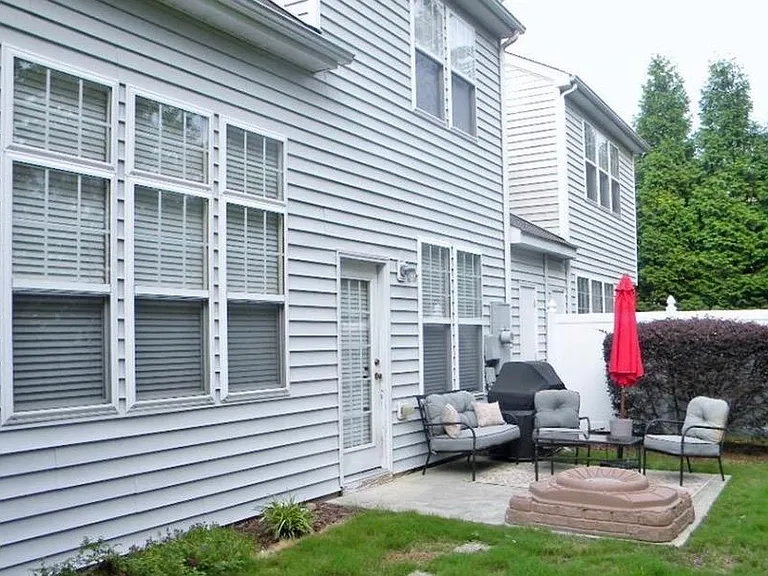 204 Bell Tower Way — Photo 6