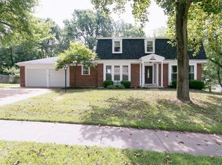 2009 Barnhill Ct, Saint Louis, MO 63146