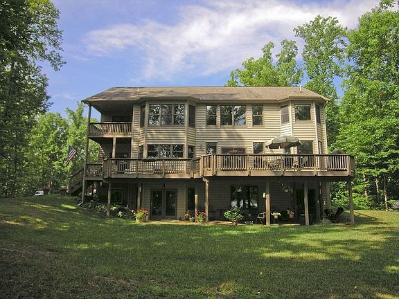 4th image of 285 Walden Ln