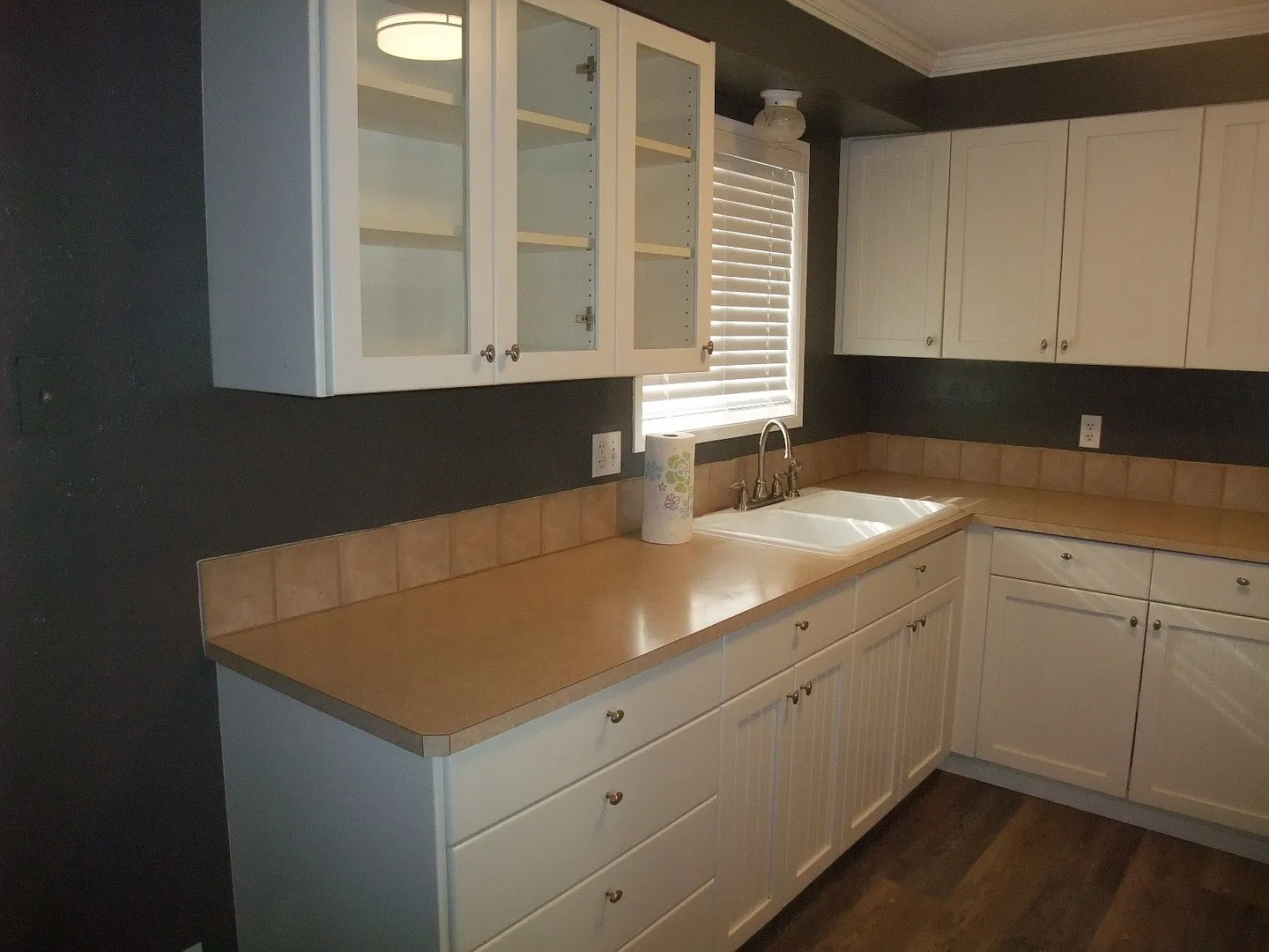 Nice 3 bedroom 1 bath home in SE Albany — Photo 3