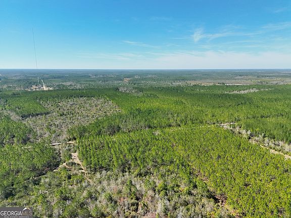 5th image of 21 Gun Metal Rd #A