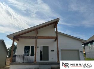 3209 Corby St, Omaha, NE 68111