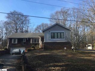 2332 Forest Rd, Clinton, SC 29325