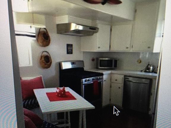 STAINLESS STEEL APPLIANCES