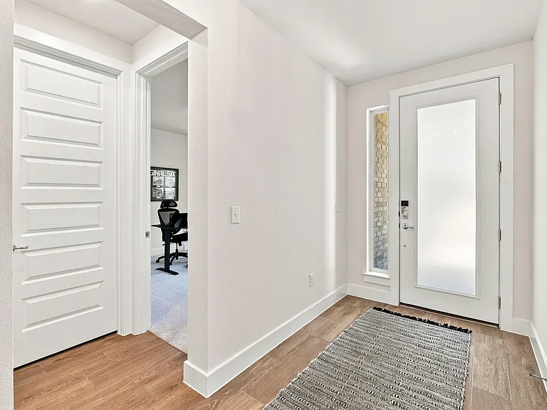 9608 Hamadryas Dr — Photo 14